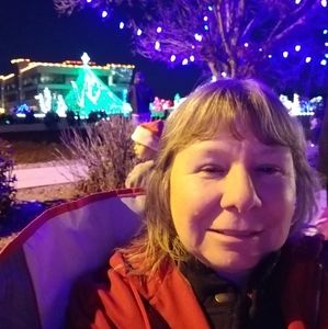Meet your Posher, Cindy